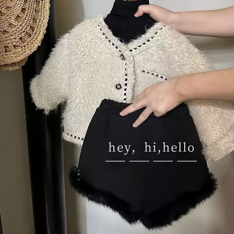 女童冬季加厚加棉套装洋气儿童小香风女童外套黑色毛边短裤两件套