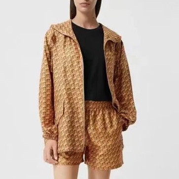 99新 BURBERRY/博柏利 拉链连帽外套/UK4码/Xsp30049