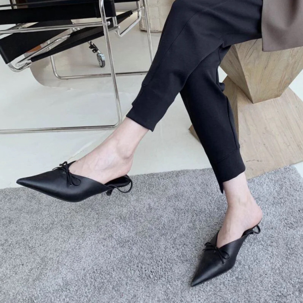 全新未使用 Balenciaga/巴黎世家 高跟鞋/36.5码/Xspn4767