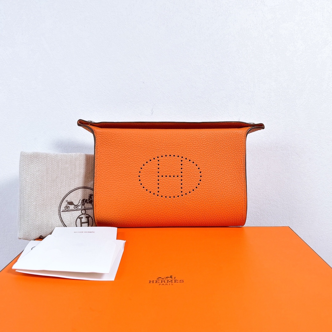 全新未使用 Hermes/爱马仕 爱马仕腰包/21*14/成色/Xsps3894