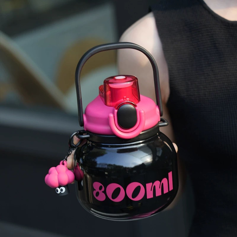 世大家大容量保温杯新款网红女可爱吸管水杯便携户外防漏直饮杯子