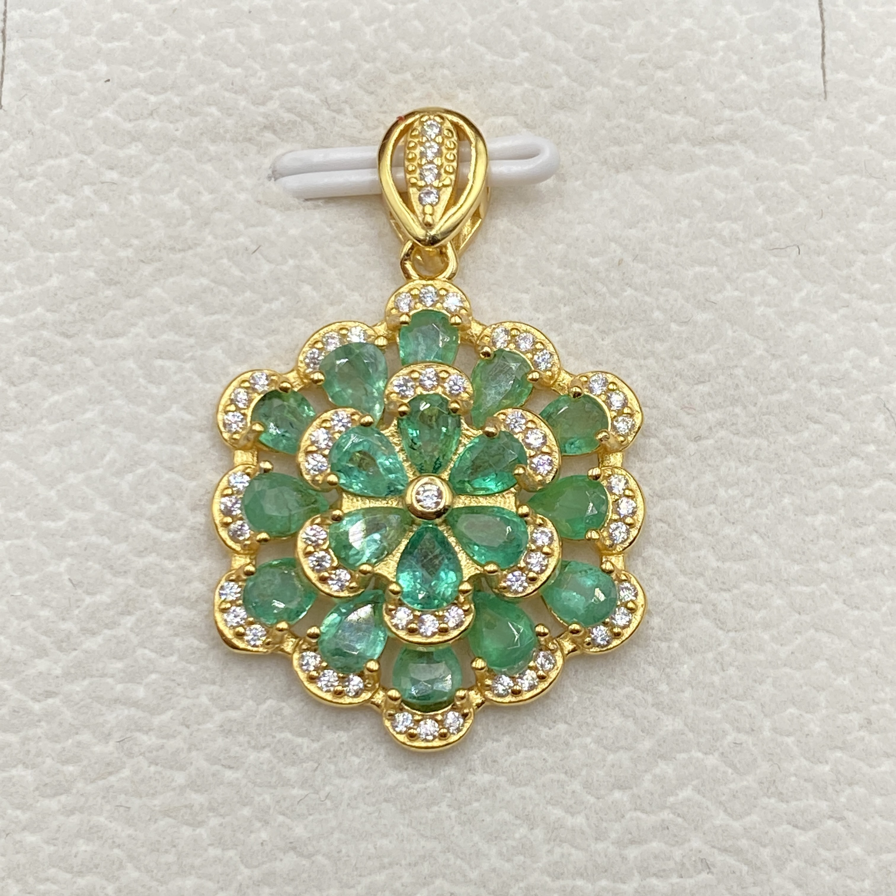 S925银镶嵌天然祖母绿吊坠绿色大花朵女宝石3✖️4毫米整体约20X30