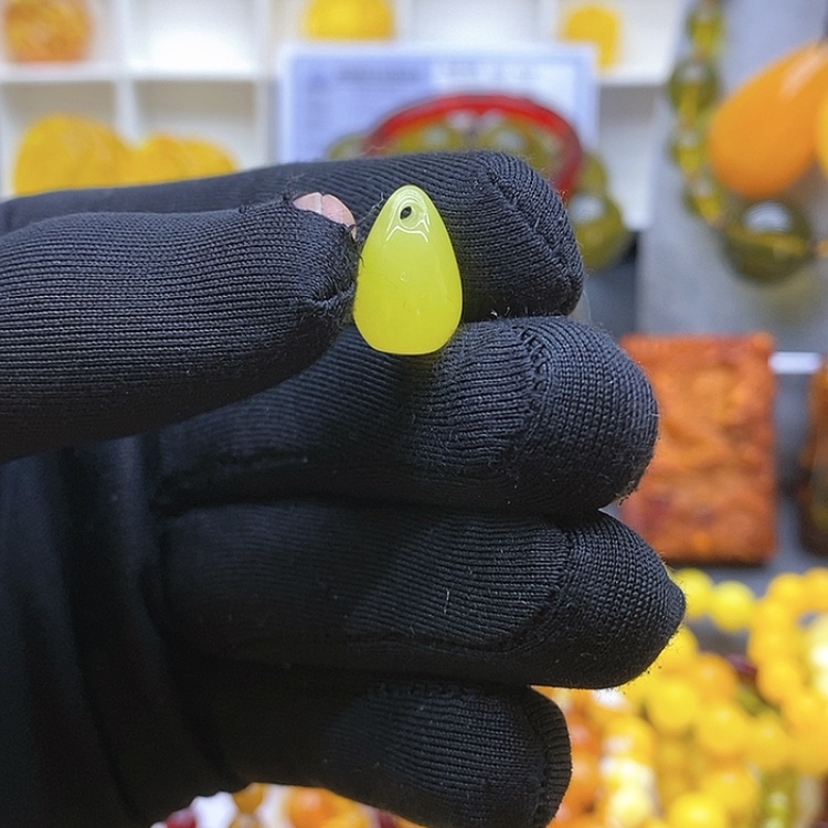 【闪购商品】翡翠耳饰未镶嵌