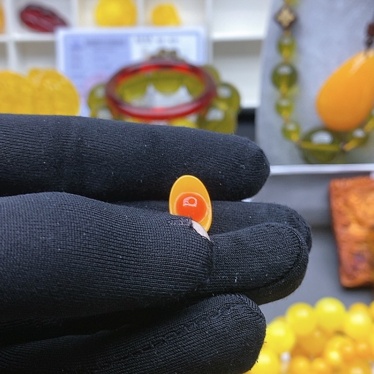 【闪购商品】琥珀耳饰未镶嵌