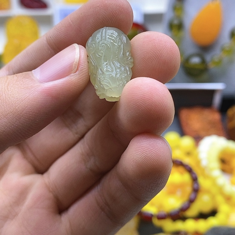 【闪购商品】翡翠耳饰未镶嵌