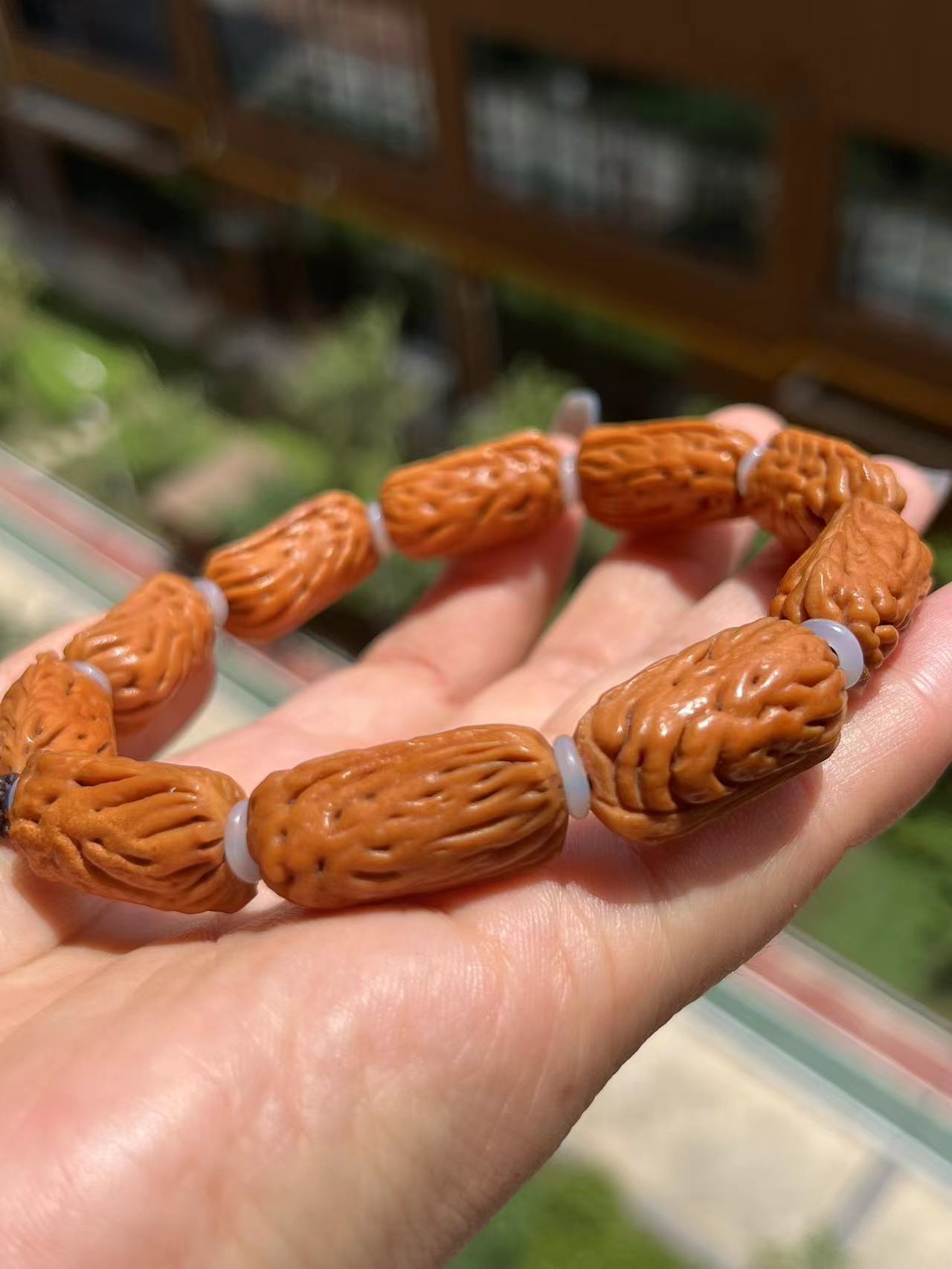 秦岭龙纹桃核小金条