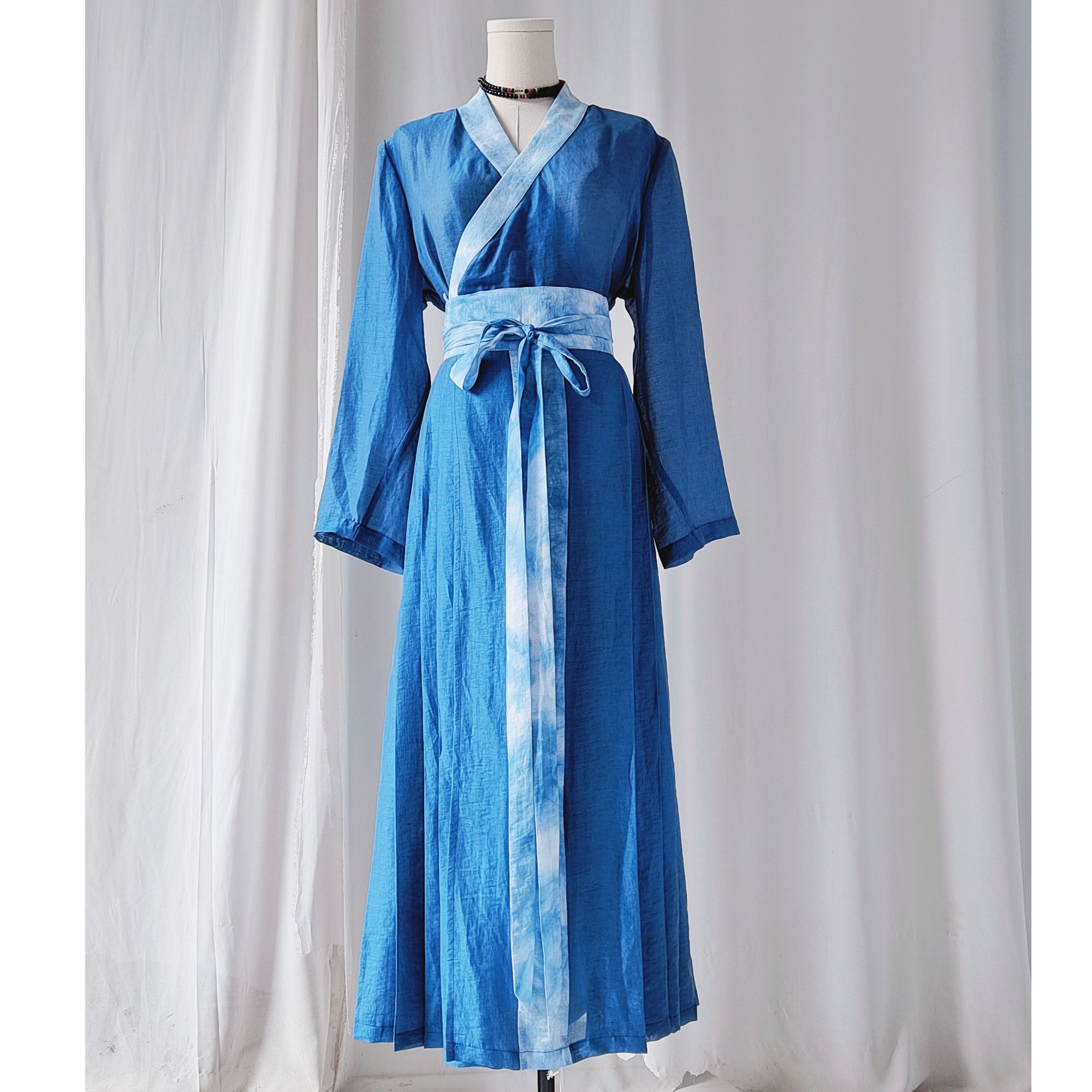 古法蓝染丝麻马面裙套装