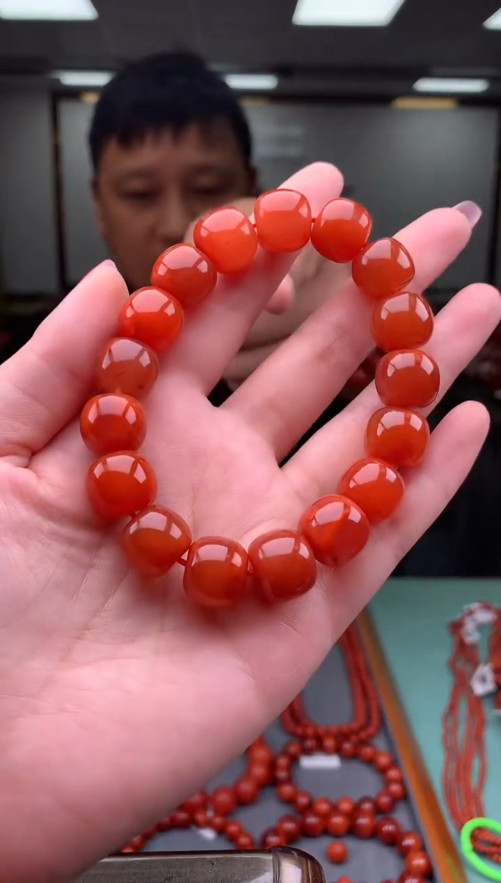 【闪购商品】南红玛瑙手链未镶嵌保山13+