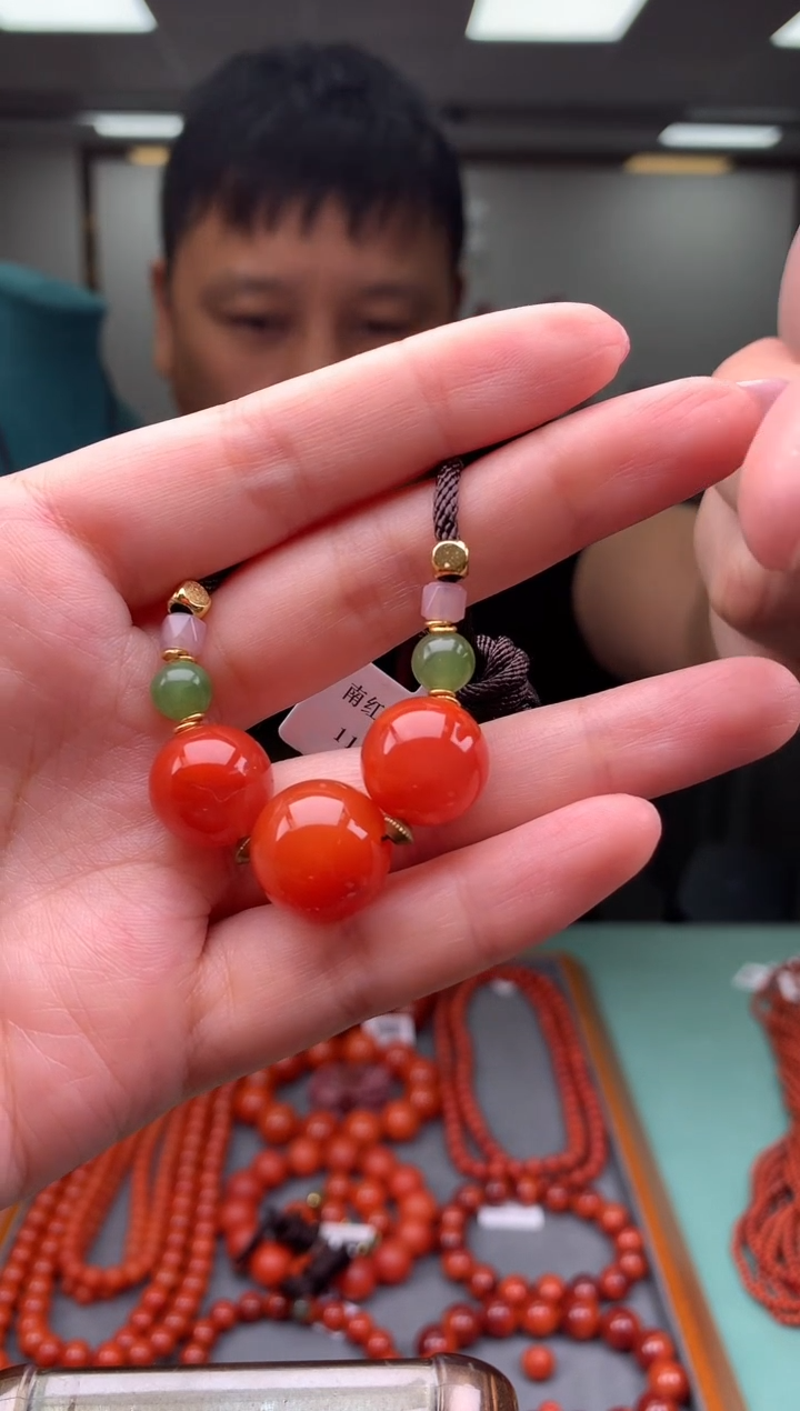 【闪购商品】南红玛瑙项链未镶嵌锁骨链