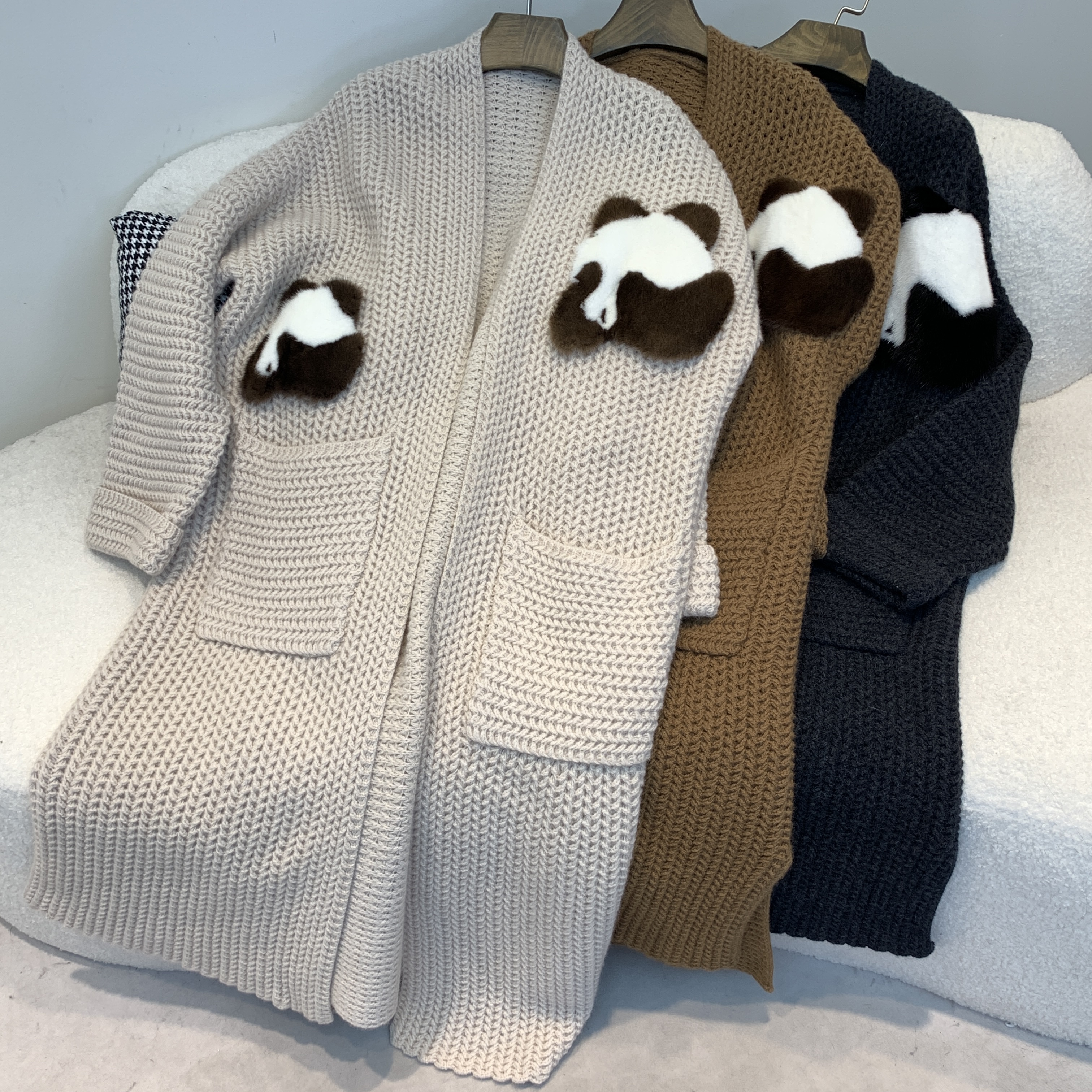 时尚长款艺术毛衣熊猫开衫5393