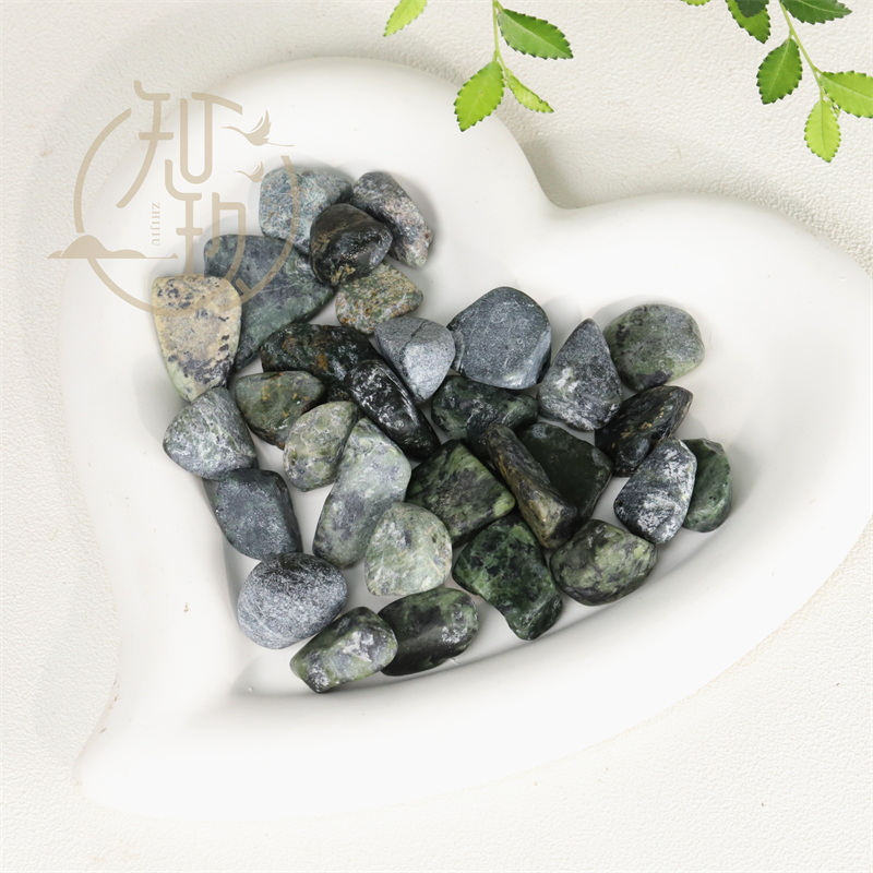 天然西藏林芝药王石原石 藏玉枕头料碎石煮水泡水饮茶石 鱼缸料