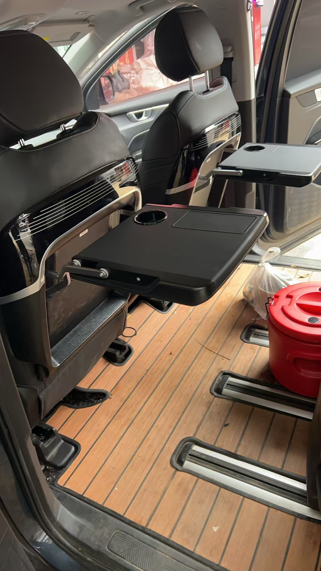 适用于五菱凯捷小桌板后排多功能折叠桌板餐桌写字办公凯捷小桌板