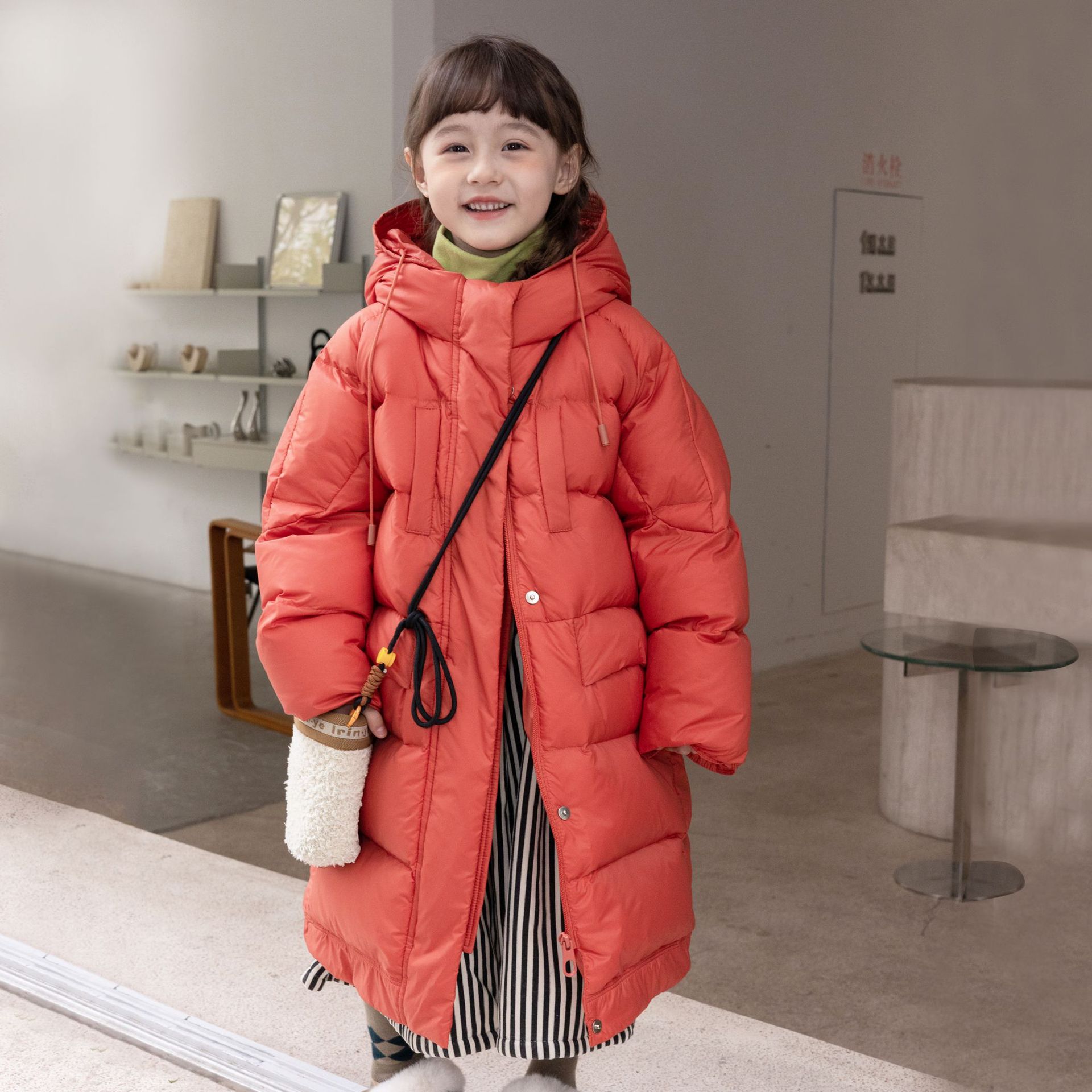 82390新款女童中长款羽绒服三防90鸭绒长款加厚保暖过膝羽绒外套