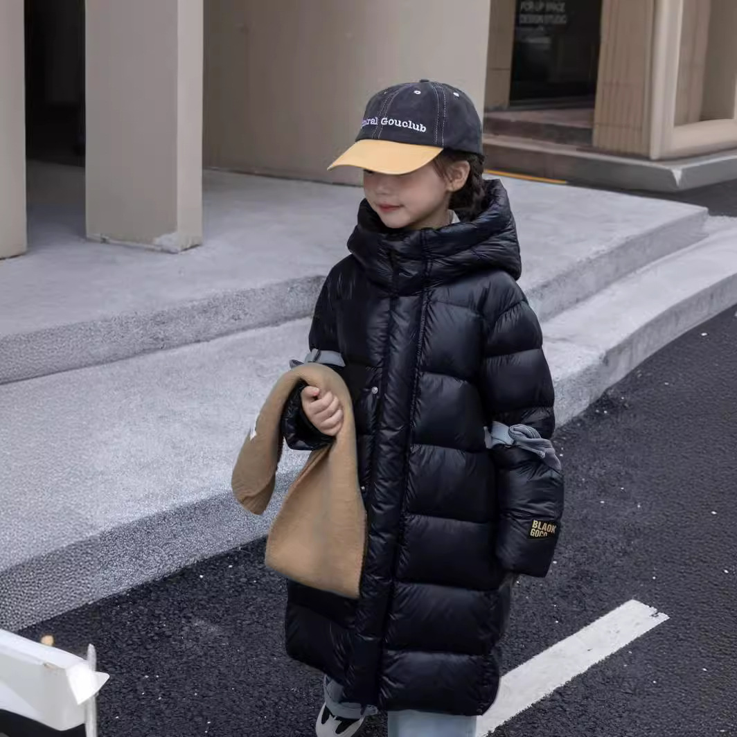 2393长袖新款冬季儿童长款羽绒服男女童加厚连帽外套黑金童装