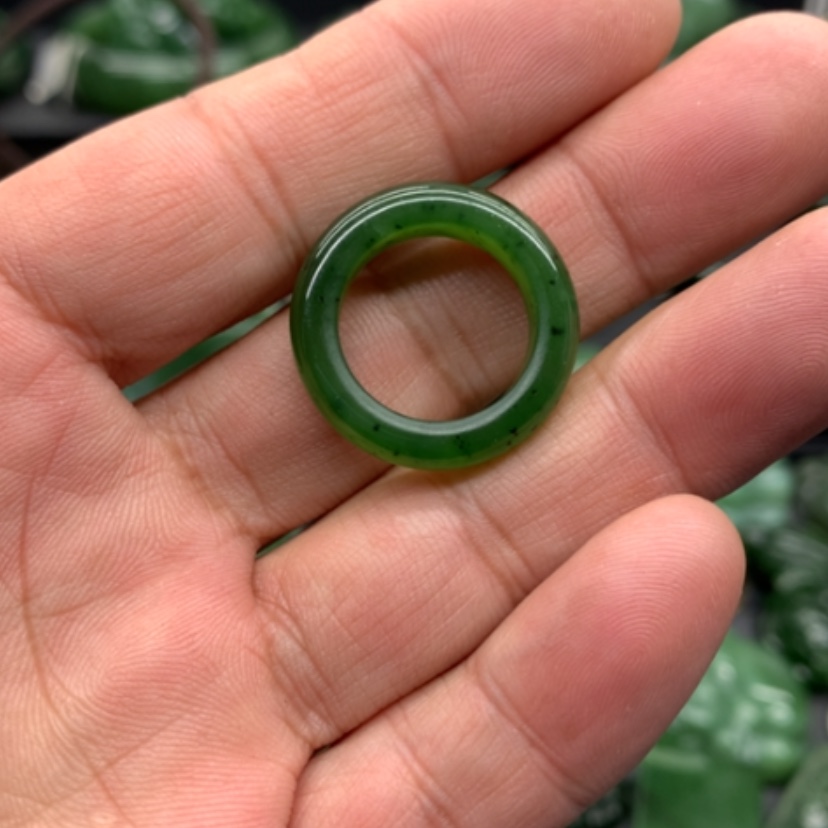 【闪购商品】和田玉（碧玉）戒指未镶嵌娜*
