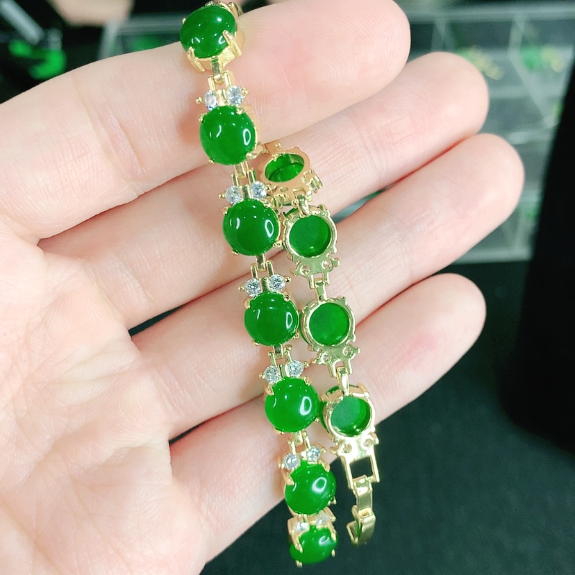 【闪购商品】翡翠耳饰未镶嵌