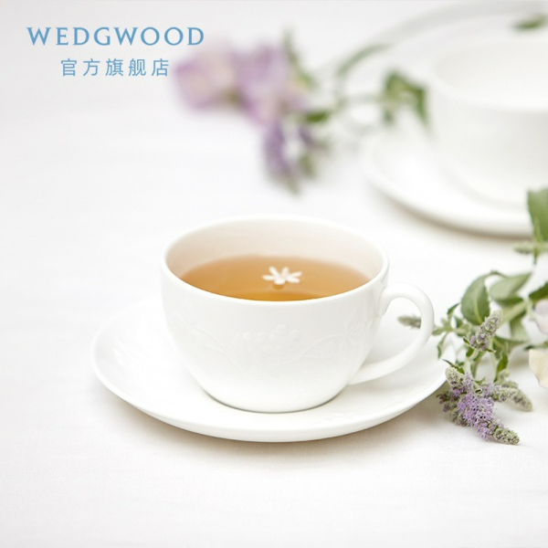 Wedgwood【双11爆款】纯白草莓茶杯碟欧式骨瓷咖啡杯碟下午茶家用