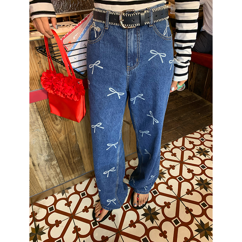 今屿花花 蓝色蝴蝶结印花高腰牛仔裤女士2024新款夏季直筒裤宽松