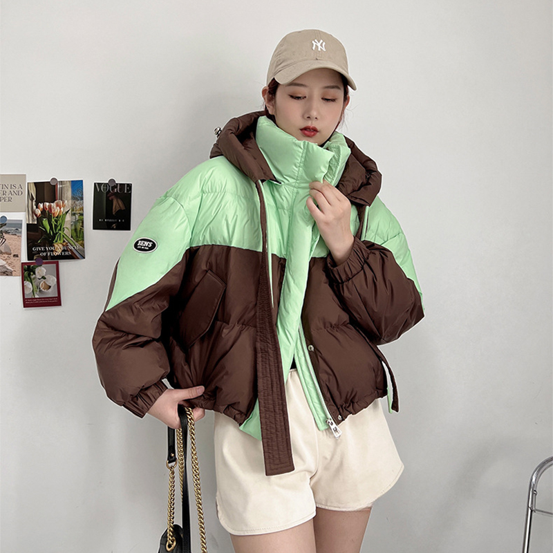 粉色连帽羽绒服女冬季2023新款拼色百搭减龄加厚短款保暖鸭绒外套