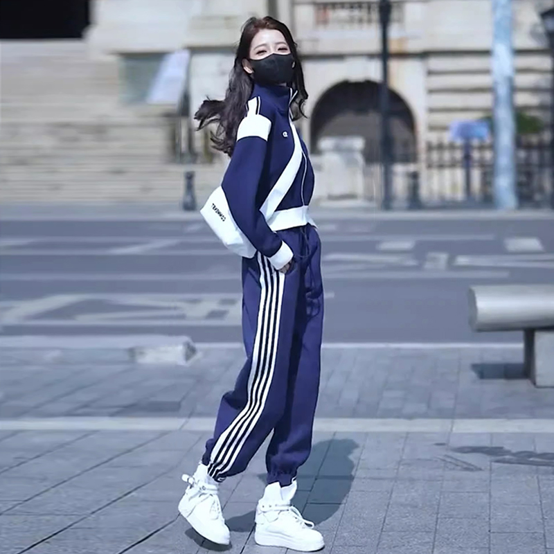 港风休闲运动套装女春秋季炸街洋气外套卫衣卫裤跑步两件套女士
