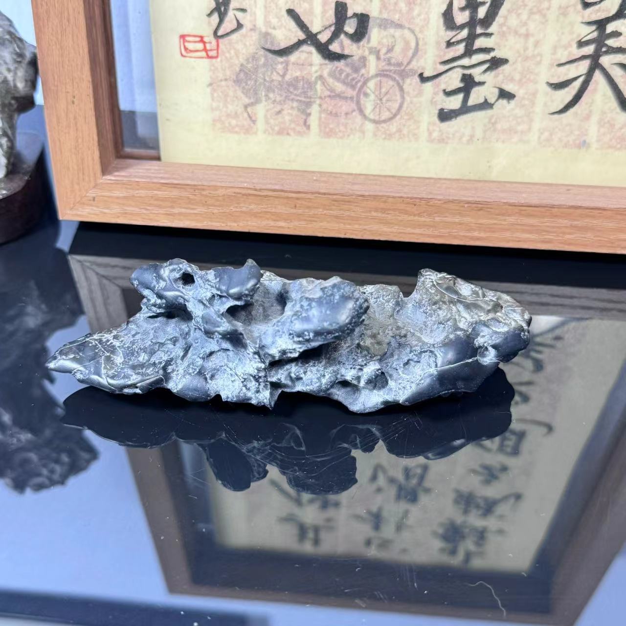 新疆黑风凌石山子天然笔架笔搁