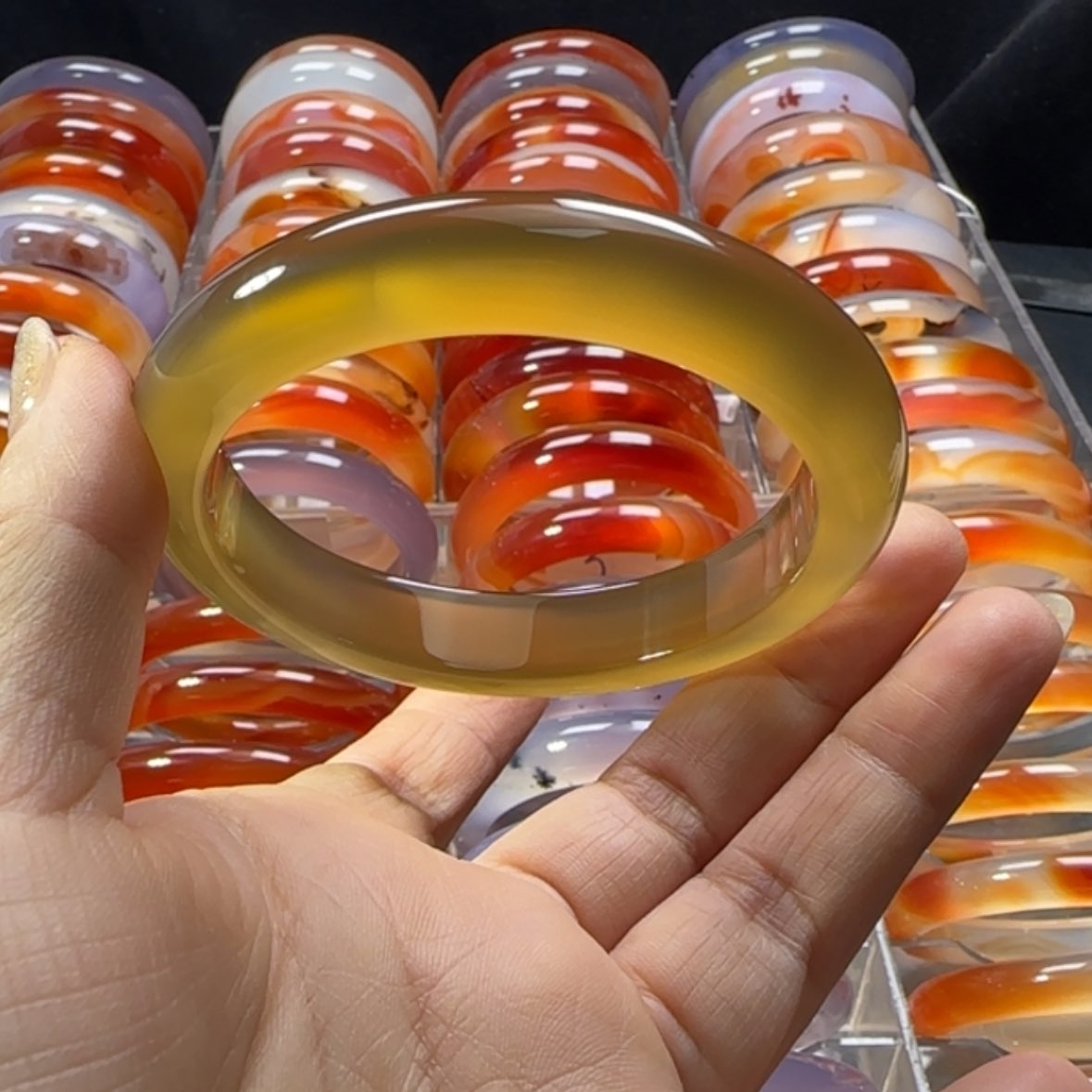 【闪购商品】玛瑙/玉髓手镯未镶嵌c*t