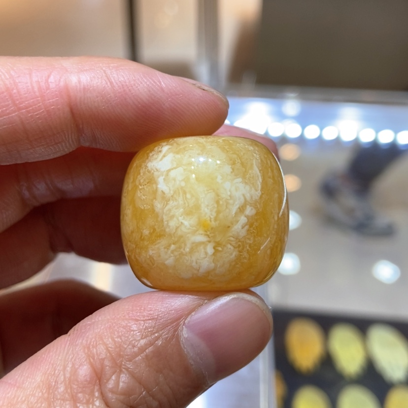【闪购商品】琥珀裸石未镶嵌h****伴