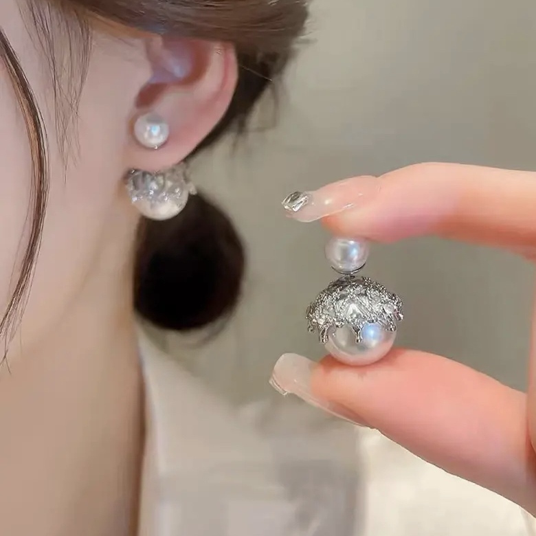 铜合金合成锆石耳饰 日常通勤百搭前后戴耳钉时尚小众优雅耳环ins