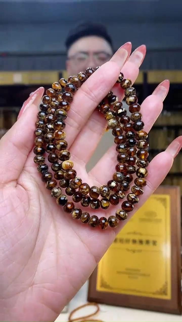 【闪购商品】琥珀裸石未镶嵌抚顺琥珀6+花珀