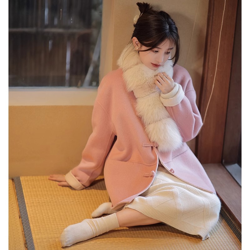 YBN7619新年衣服女装中国风冬2024新款小个子外套高级感毛呢大衣