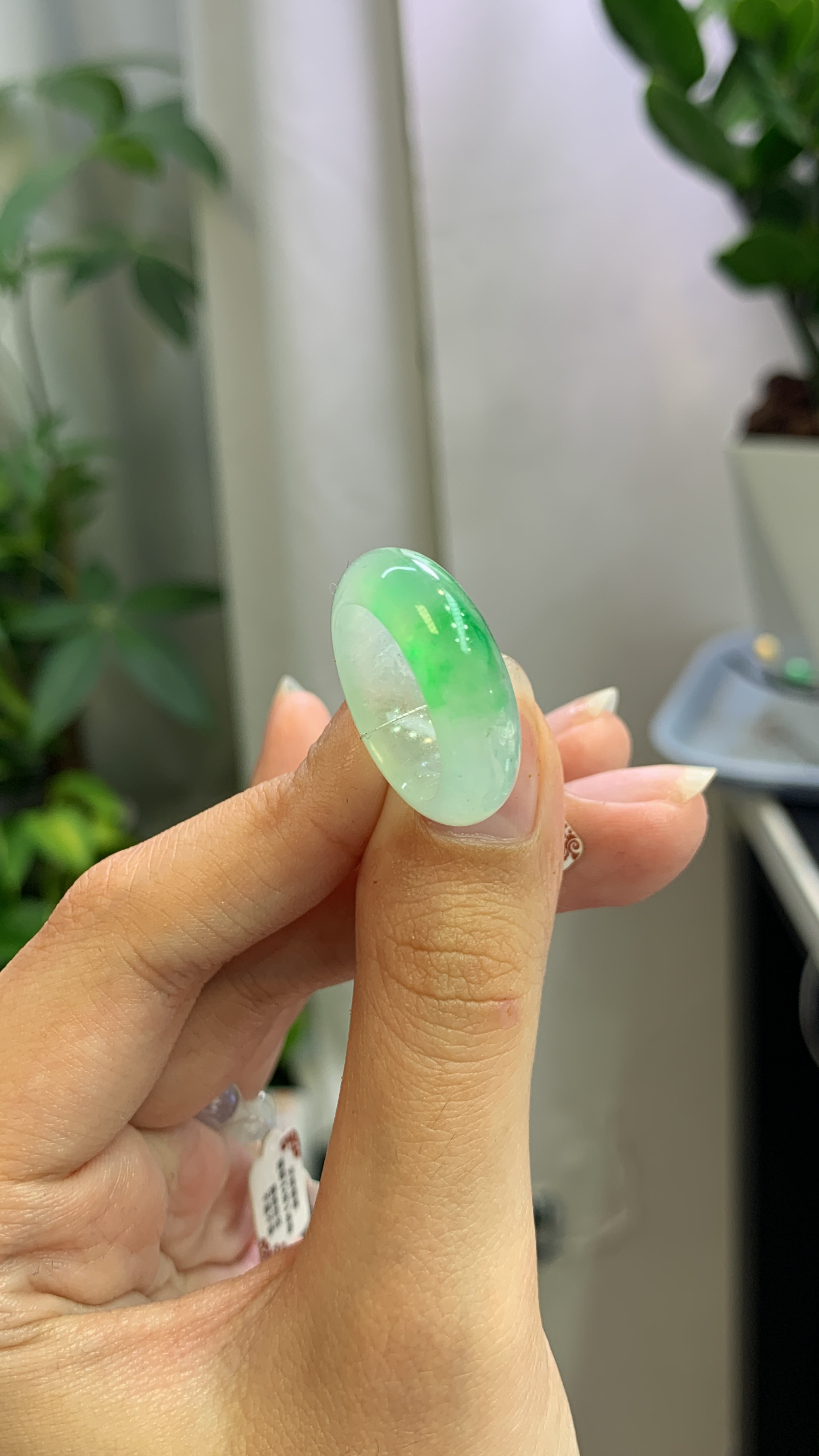 13圈口纯天然缅A翡翠戒圈荧光棒
