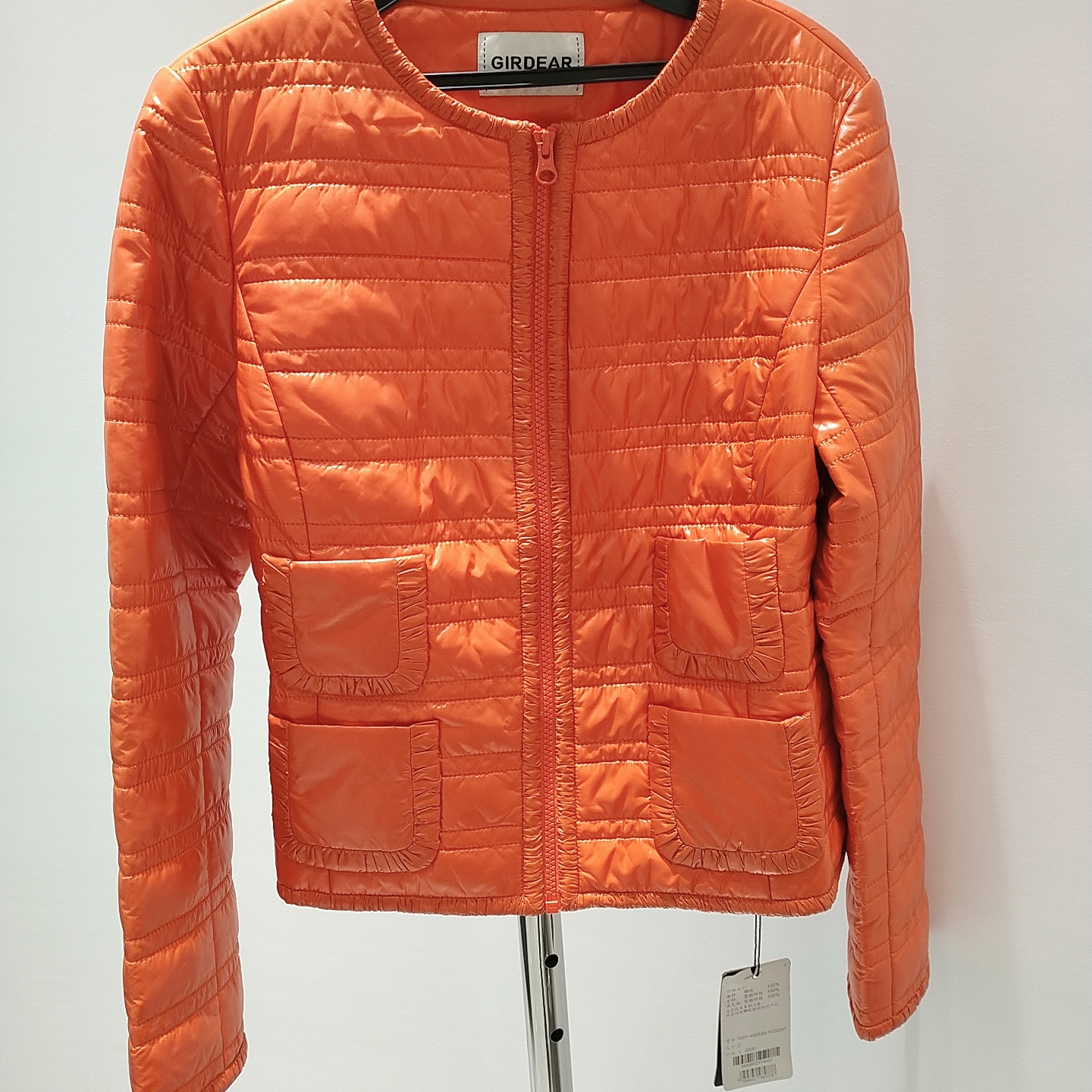 女装时尚休闲品质高端折扣回馈短外套（不退换）