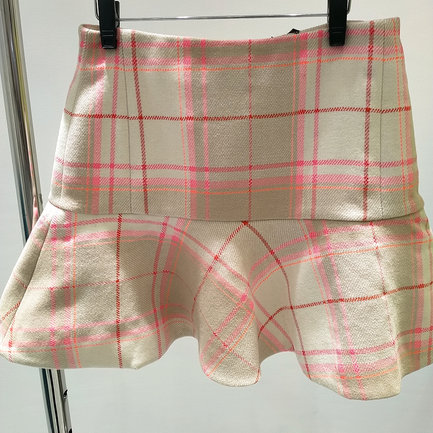 女装时尚减龄短半身裙（不退换）