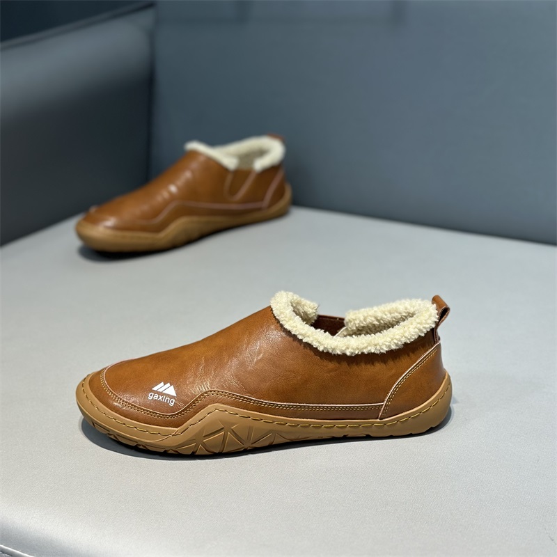 潮牌男鞋冬季新款低帮皮面休闲软底时尚韩版加绒保暖百搭网红鞋男