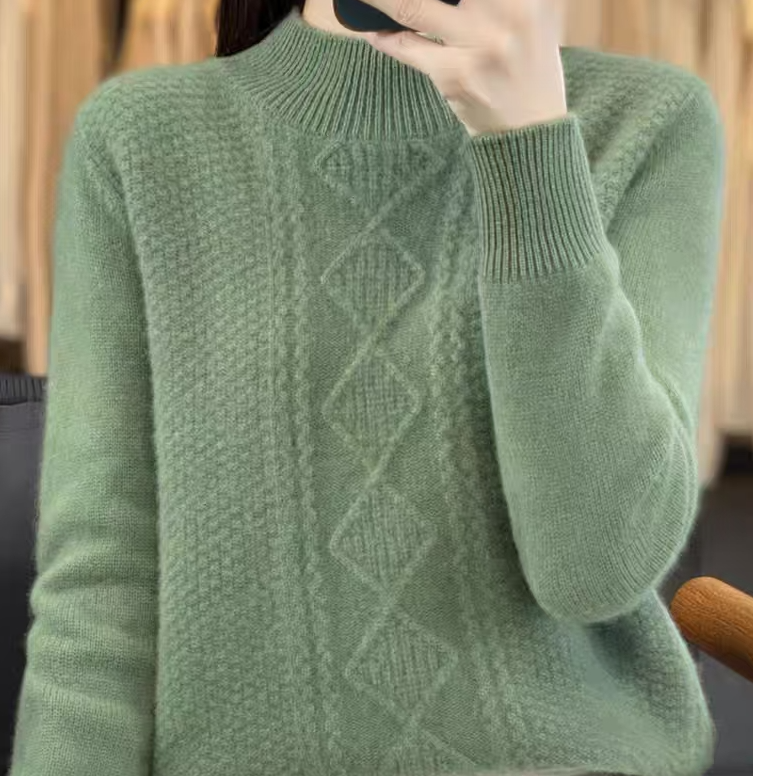 良玉推荐半高领菱形提花毛衣