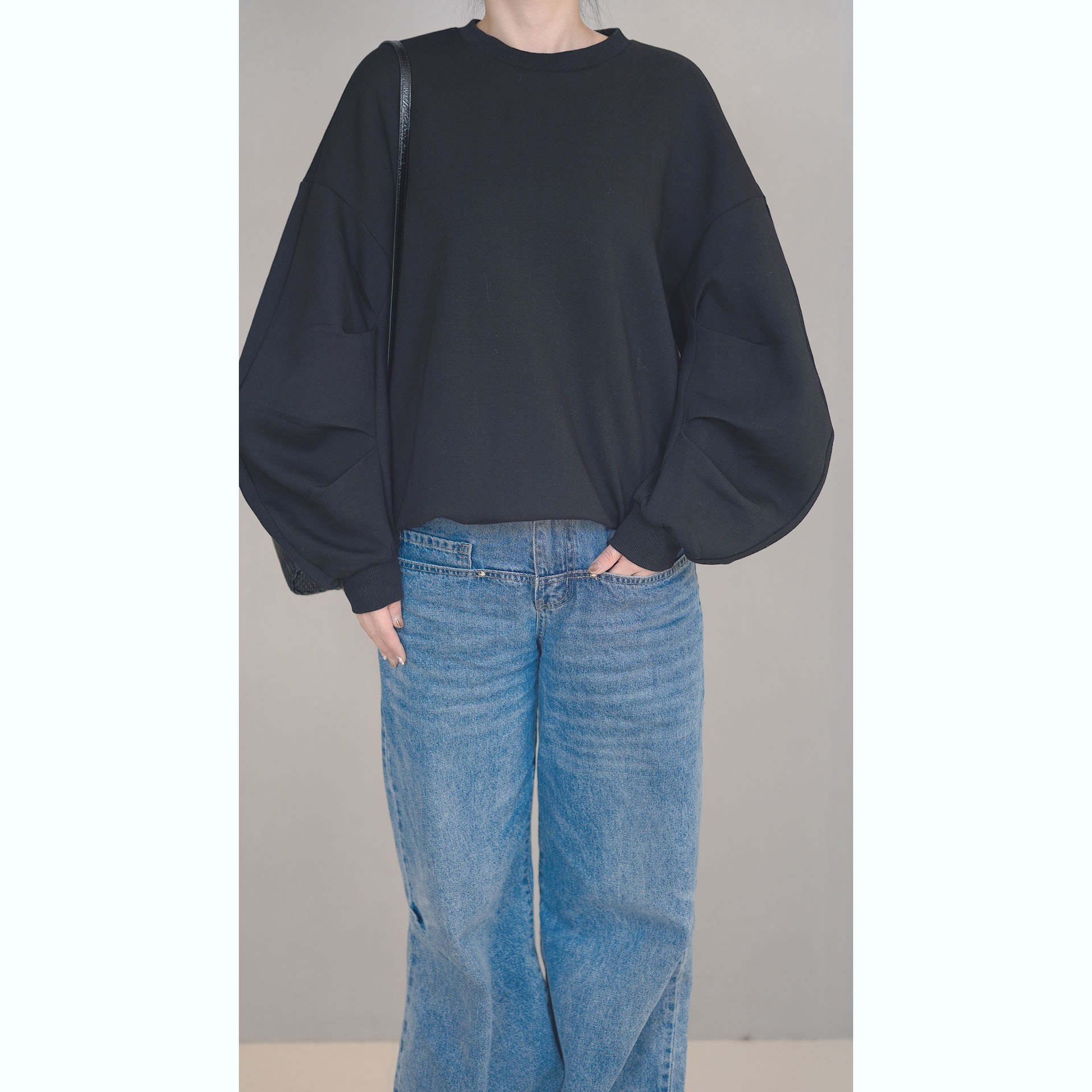 宽松设计款卫衣女2022年春季新款百搭潮牌上衣圆领套头长袖