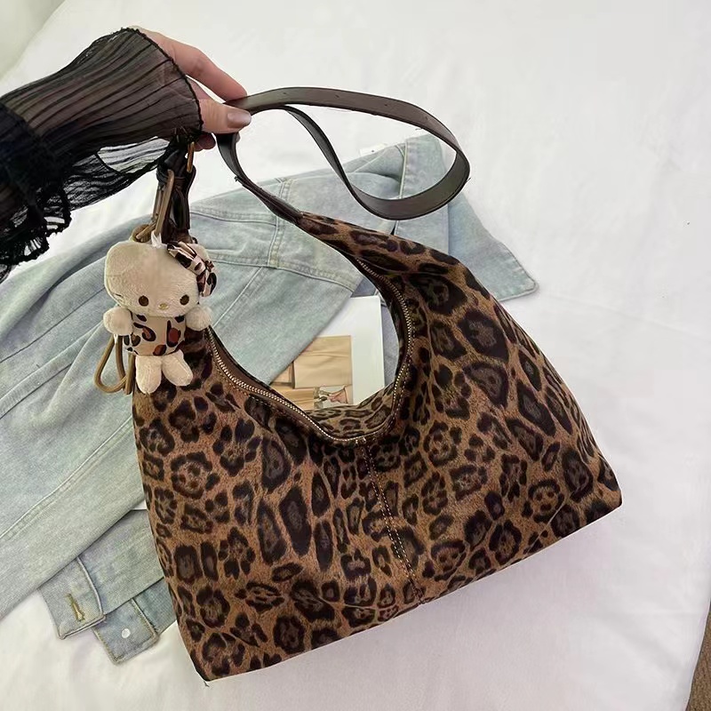 222-290编码女包编码，默认微瑕，线头属正常问题，完美主义绕行