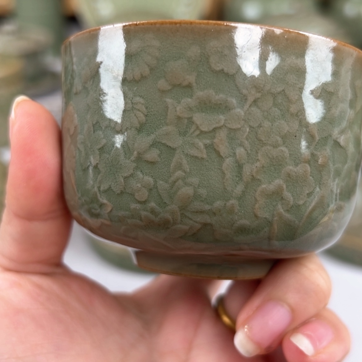 【闪购商品】瓷秘色白花杯