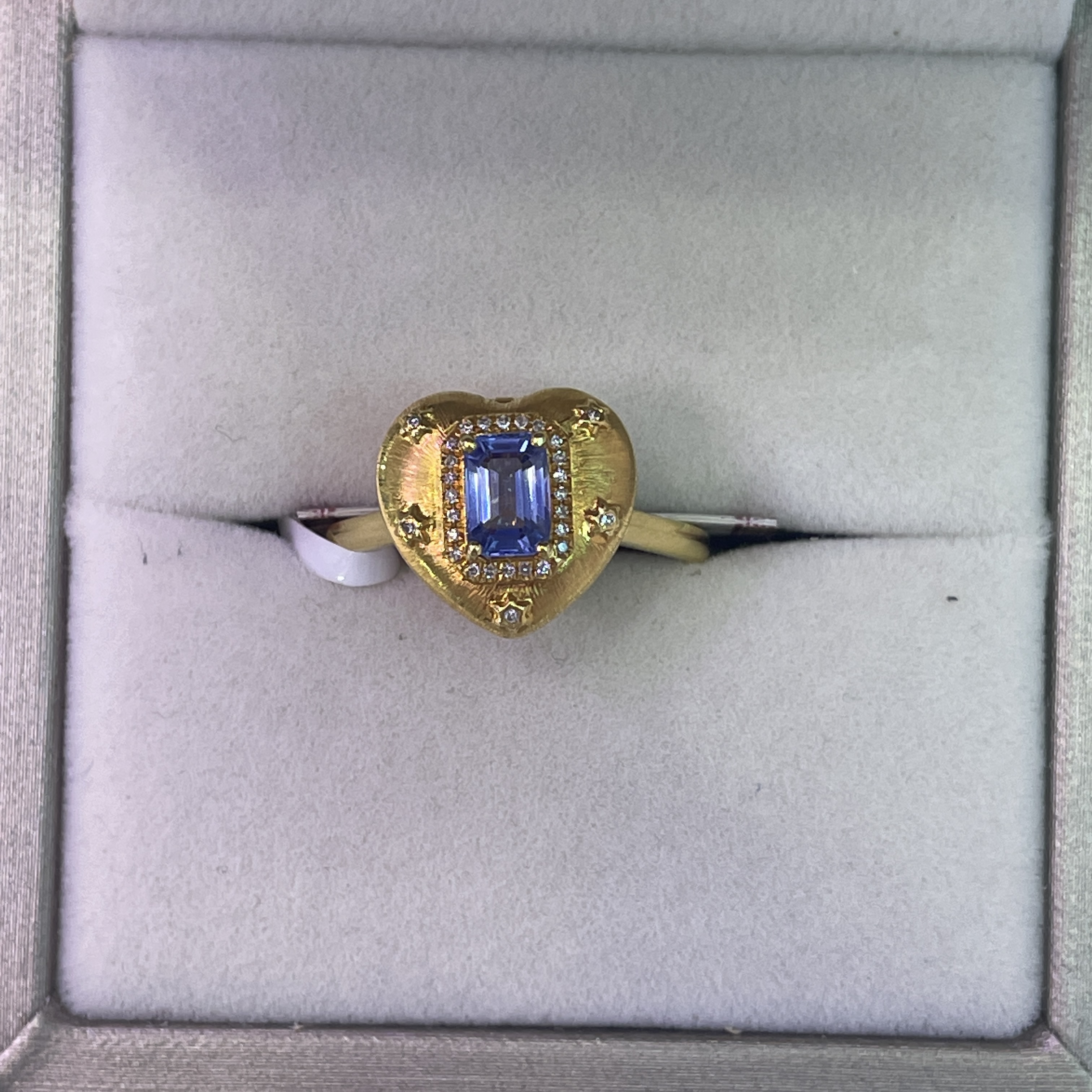 18k蓝宝石戒指11