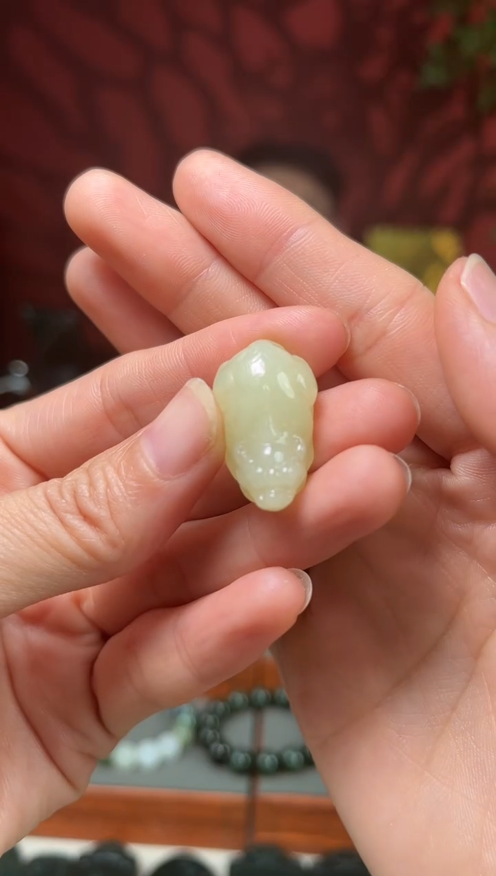 【闪购商品】和田玉吊坠(不含链)未镶嵌049多样性发其一