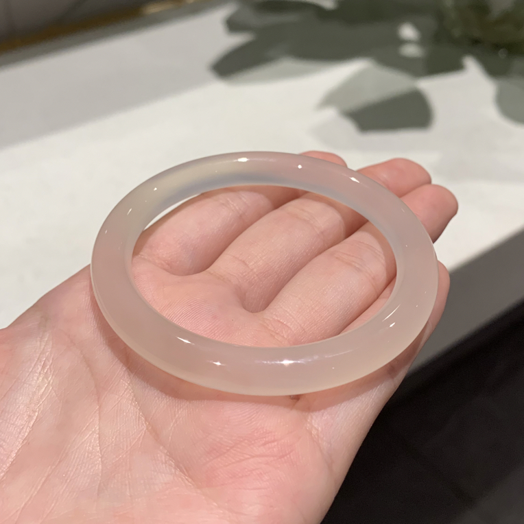 天然玛瑙飘沙美人条～53圈口（瑕扣手介意勿拍）