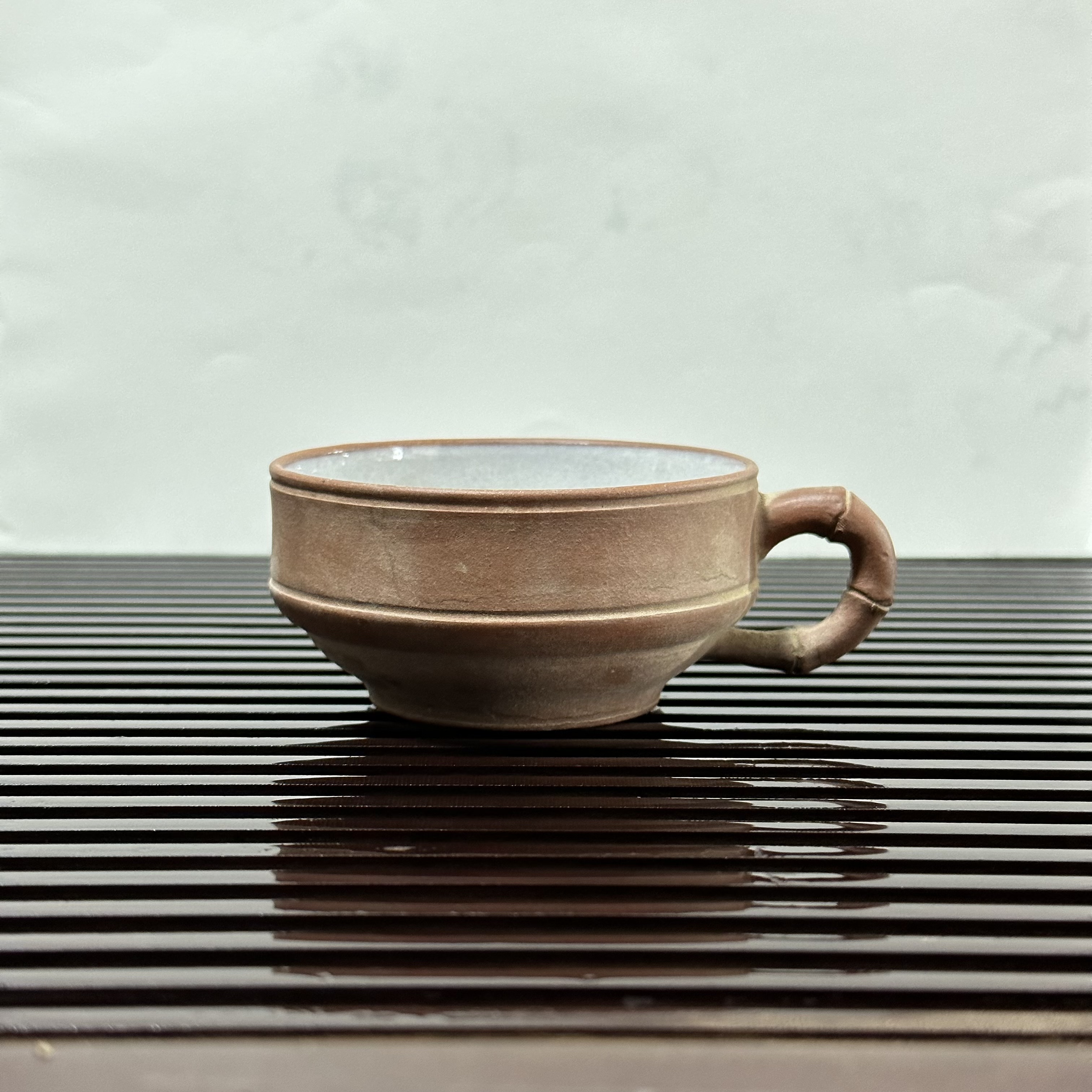 九十年代上釉紫砂主人杯，拍下联系客服备注发哪款，不备注随机发