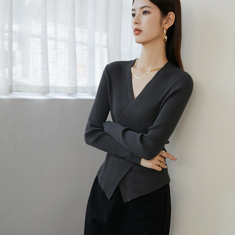 【粉丝专享】毛衣V领针织衫女24091103