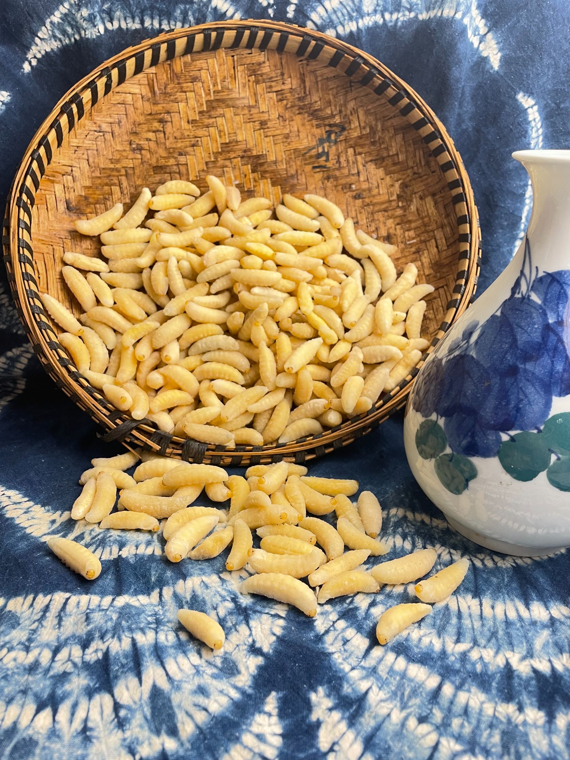 各种等级尝鲜价蜂蛹全品类云南特产250g新鲜生态发货