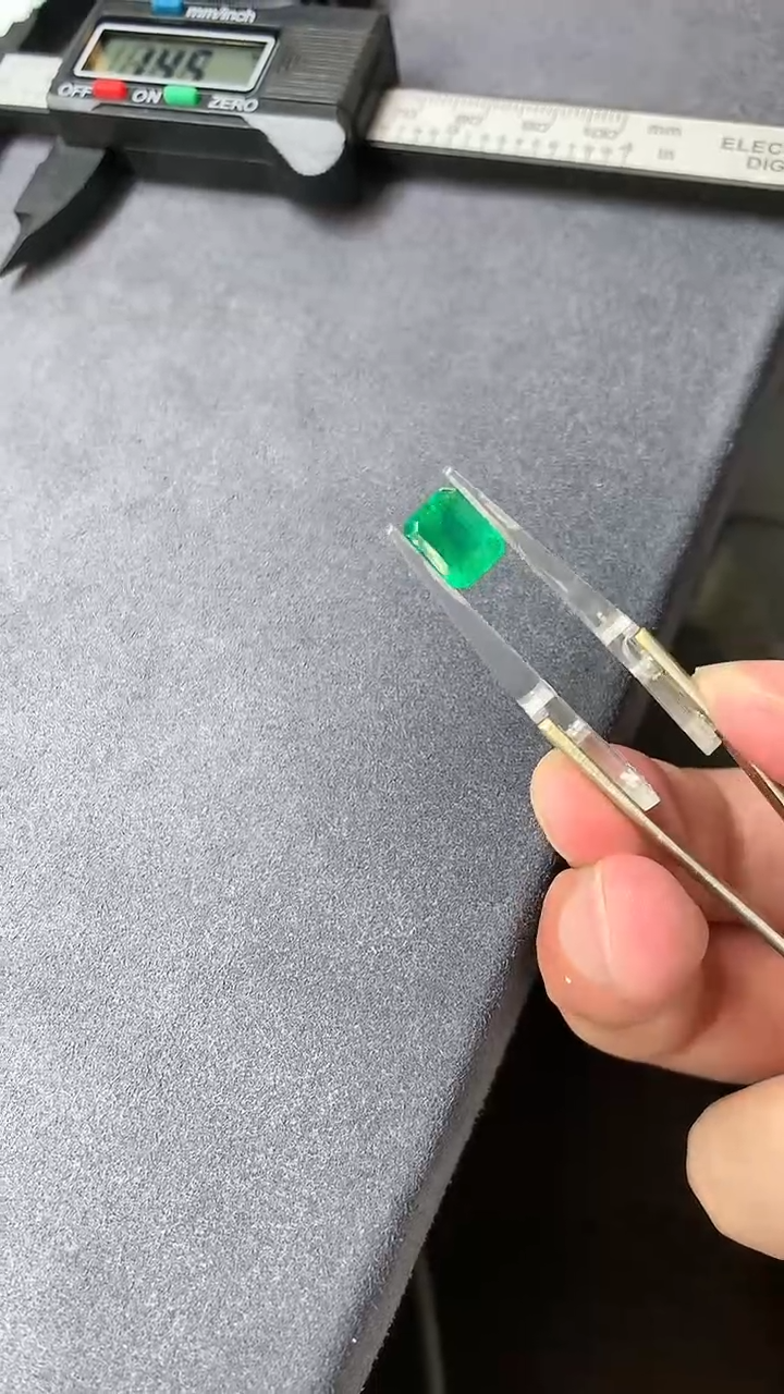 【闪购商品】祖母绿裸石未镶嵌27祖母绿裸石3.09ct