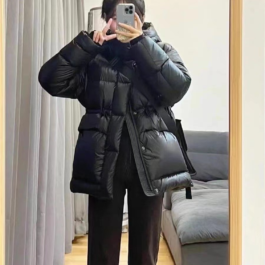 冬季断码女式黑金鸭绒冬季大码新款收腰羽绒服2024款短款显瘦防水