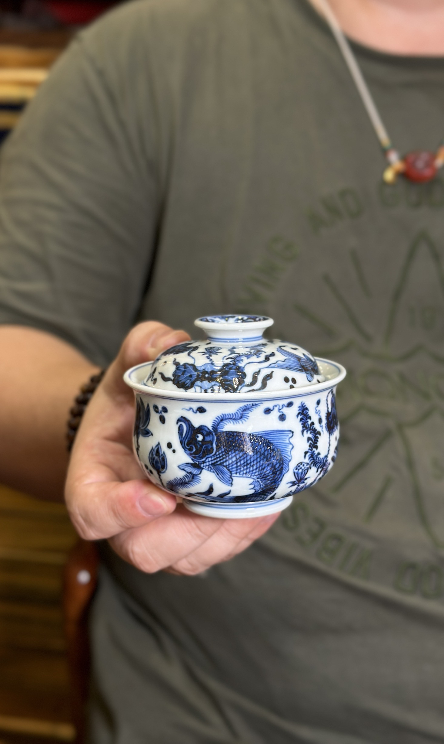 鱼藻纹内外绘青花布袋盖碗丰雅赏玩