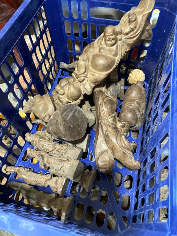 红木各种摆件瑕疵残缺半成品库存处理