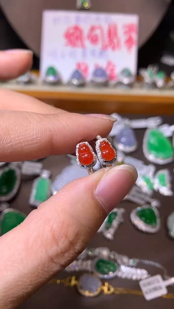 【闪购商品】翡翠耳包18K金镶嵌葫芦