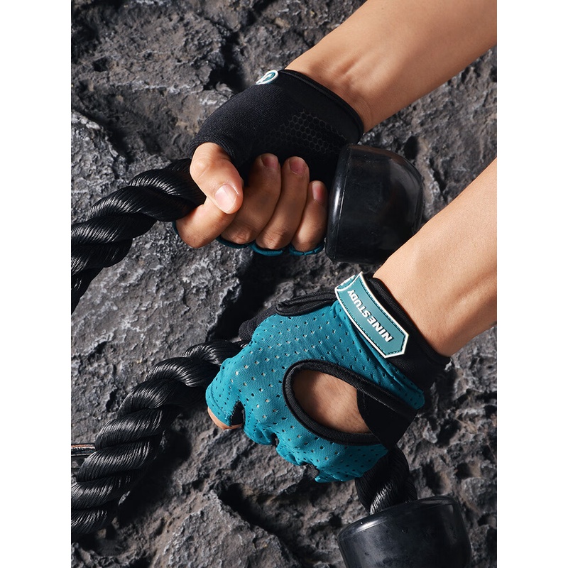 健身手套运动防滑防起茧女单车半指器械训练单杠撸铁壶铃男健身房